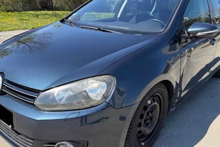 VW Golf 136.099 km 2.950 &euro; Fürstenfedbruck 82256