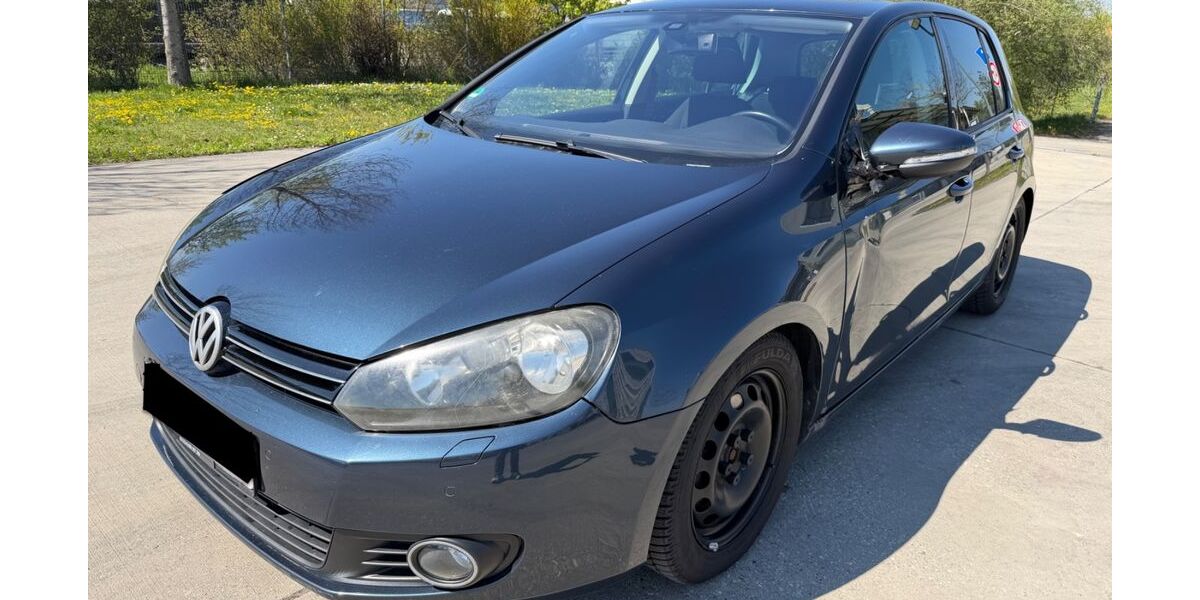 VW Golf 136.099 km 2.950 &euro; Fürstenfedbruck 82256