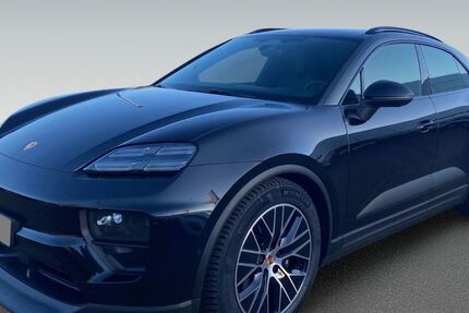 Porsche Macan 14.900 km 89.880 &euro; Schwäbisch Gmünd 73529