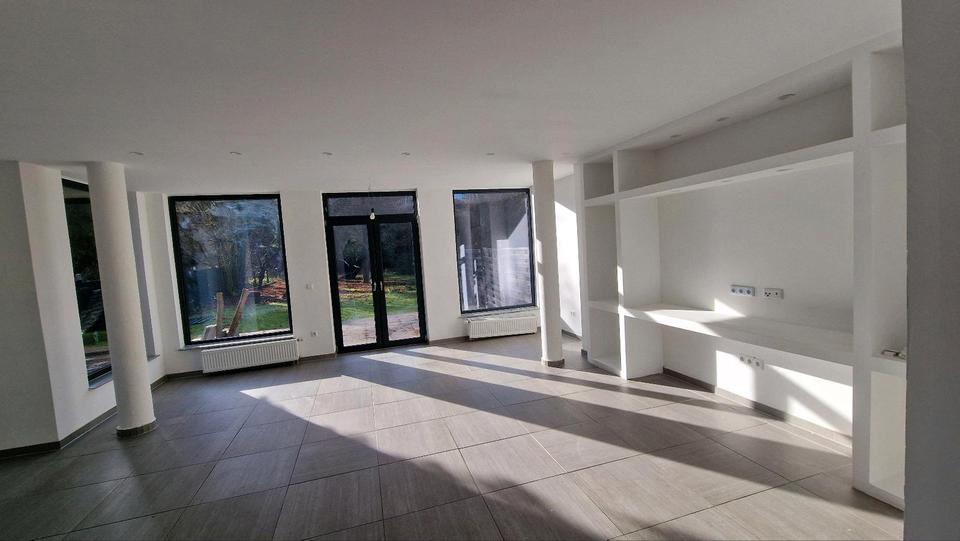 Einfamilienhaus Leidersbach - 5 Zimmer, 143 m&sup2;, 2.200&euro; | Angebot:24581063