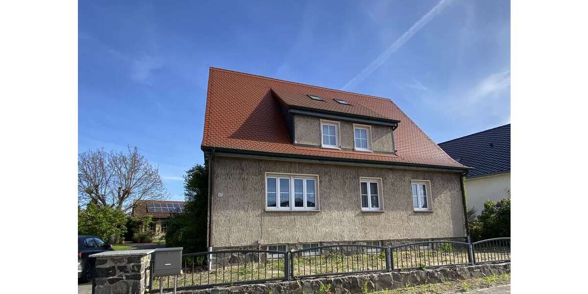 Einfamilienhaus Bismark - 10 Zimmer, 190 m&sup2;, 190.000&euro; | Angebot:24446088