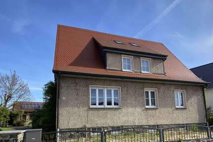 Haus Bismark - 10 Zimmer, 190 m&sup2;, 190.000&euro; | Angebot:24446088