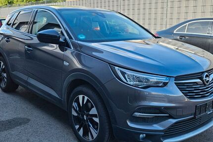 Opel Grandland (X) 89.000 km 12.750 &euro; Aldingen 78554