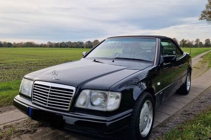 Mercedes-Benz E 220 241.570 km 18.000 &euro; Molbergen 49696