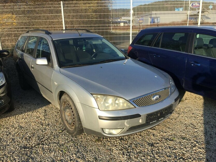Ford Mondeo Kombi ,Futura 200.000 km 500 € Himmelkron 95502