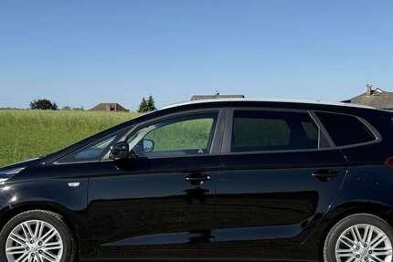 Kia Carens 168.800 km 7.300 &euro; Hagenbüchach 91469