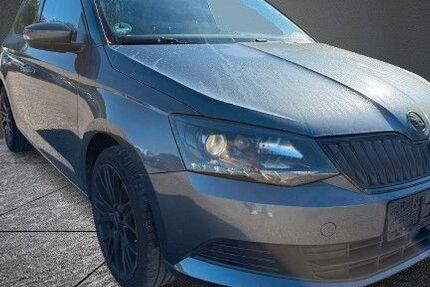Skoda Fabia 119.500 km 6.500 &euro; Bannewitz 01728