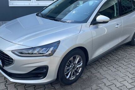 Ford Focus 5.998 km 19.299 &euro; Leuna 06237