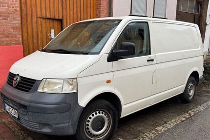 VW T5 Transporter 318.000 km 3.900 € Kraichtal - Oberöwisheim 76703