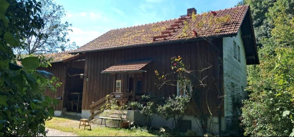Einfamilienhaus Bayerbach - 3 Zimmer, 97 m&sup2;, 1.100&euro; | Angebot:24866737