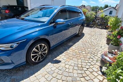 VW Golf 11.500 km 21.750 &euro; Au in der Hallertau 84072
