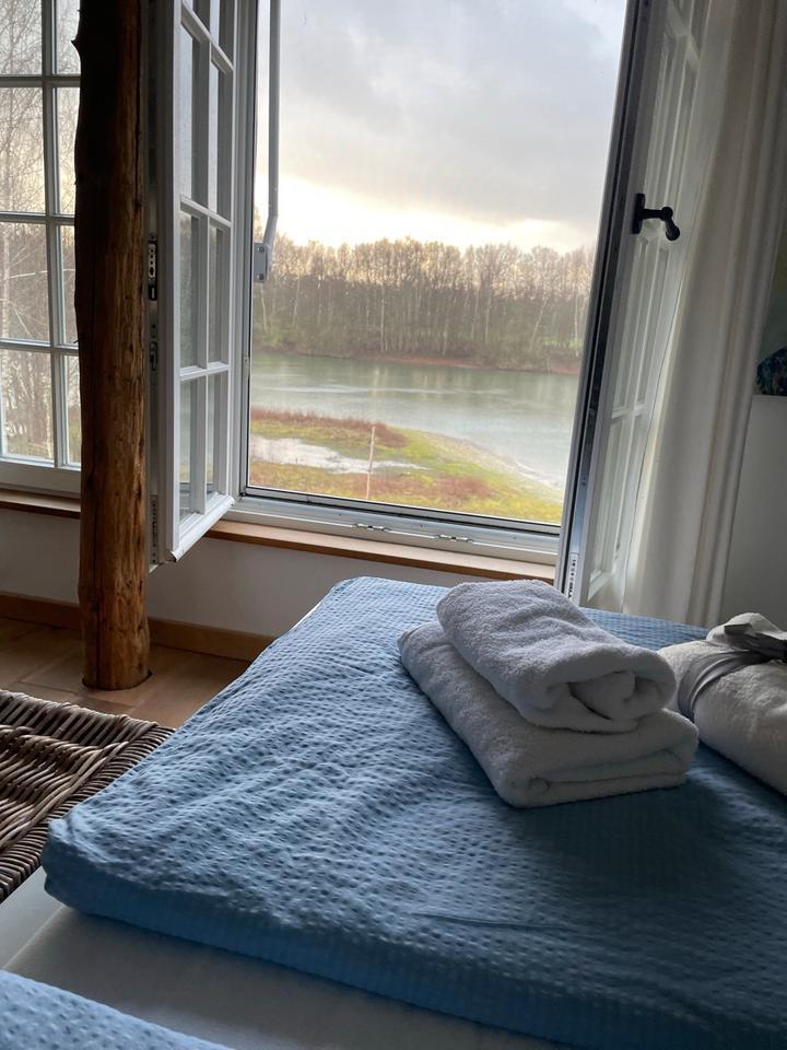 Traum, Haus Am See zu vermieten mit Kamin zimmer