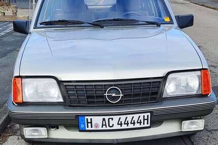 Opel Ascona 130.000 km 6.550 &euro; Seelze 30926