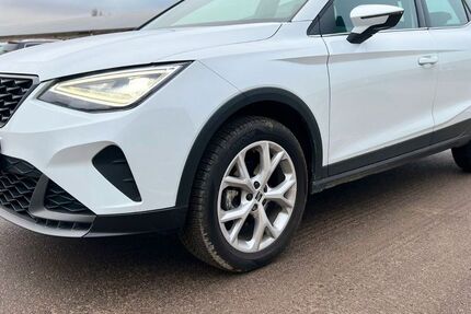 Seat Arona 10.900 km 20.700 € Dinslaken 46539