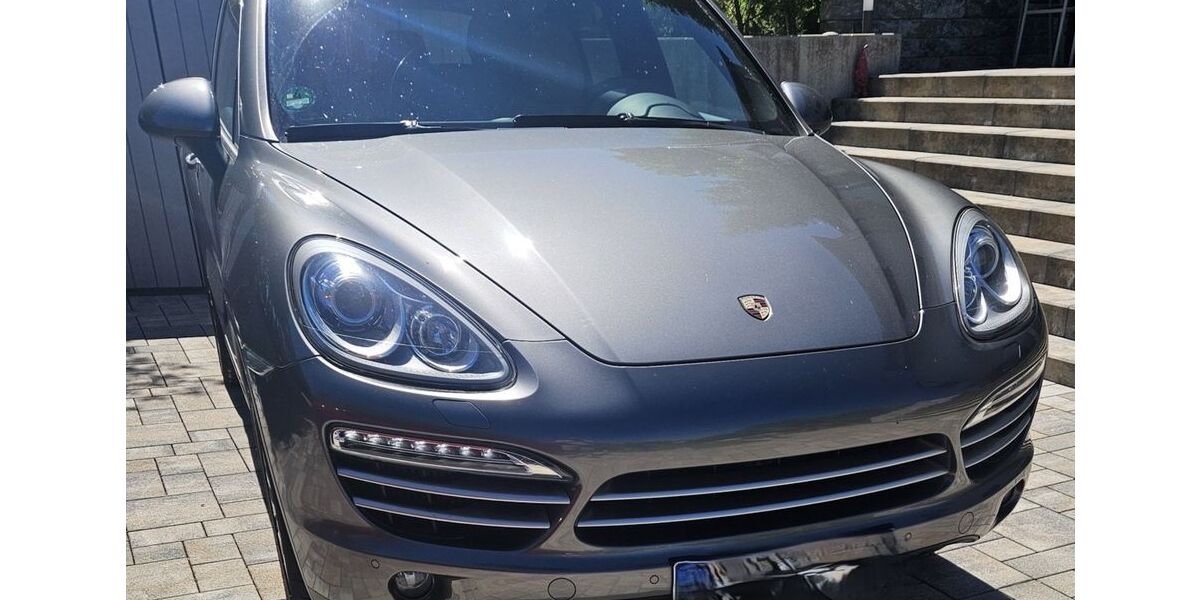Porsche Cayenne 126.550 km 27.100 &euro; Kelkheim 65779