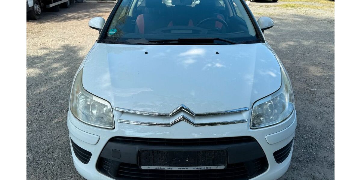 Citroen C4 93.000 km 1.999 &euro; Chemnitz 09120