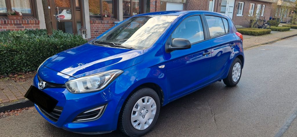 Hyundai i20 112.338 km 3.300 &euro; Münster 48157