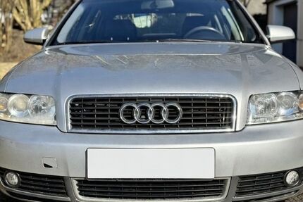 Audi A4 230.000 km 900 &euro; Abensberg 93326