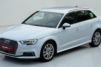 Audi A3 105.300 km 17.450 &euro; Hamburg 22043