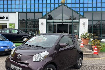 Toyota IQ 168.700 km 5.800 &euro; Berlin 12247