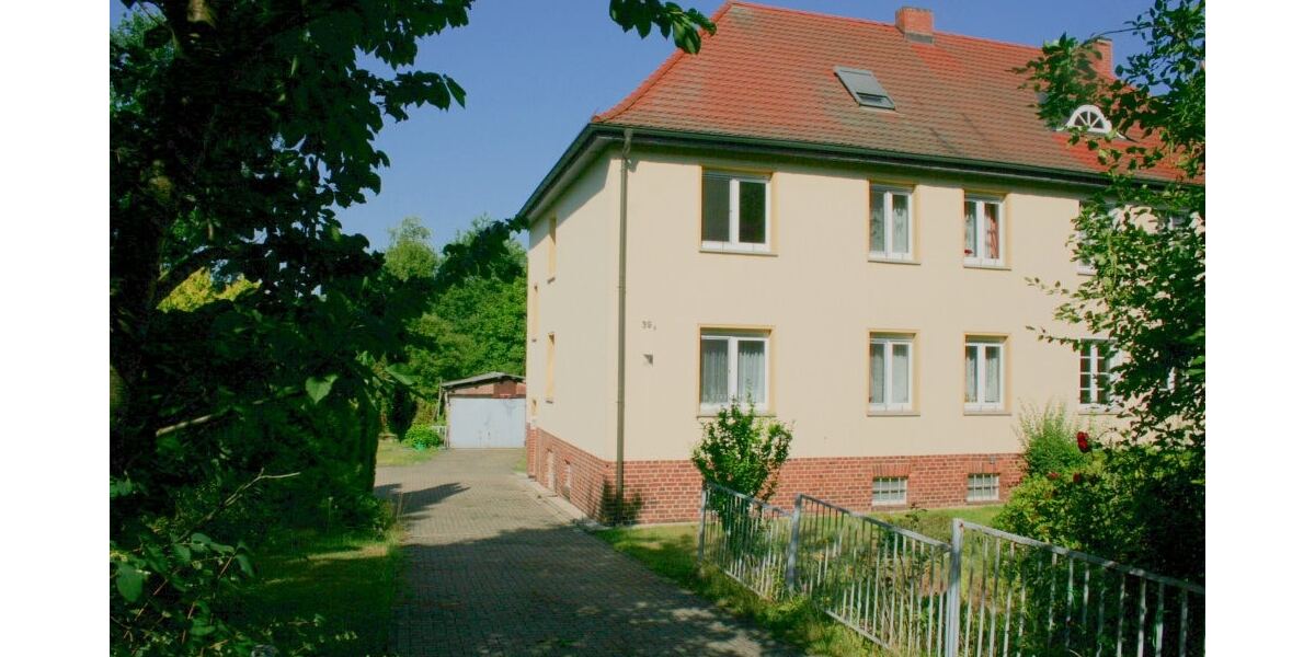 Landliches Domizil mit viel Grün! - Doppelhaushälfte Bernsdorf | Angebot:23687880