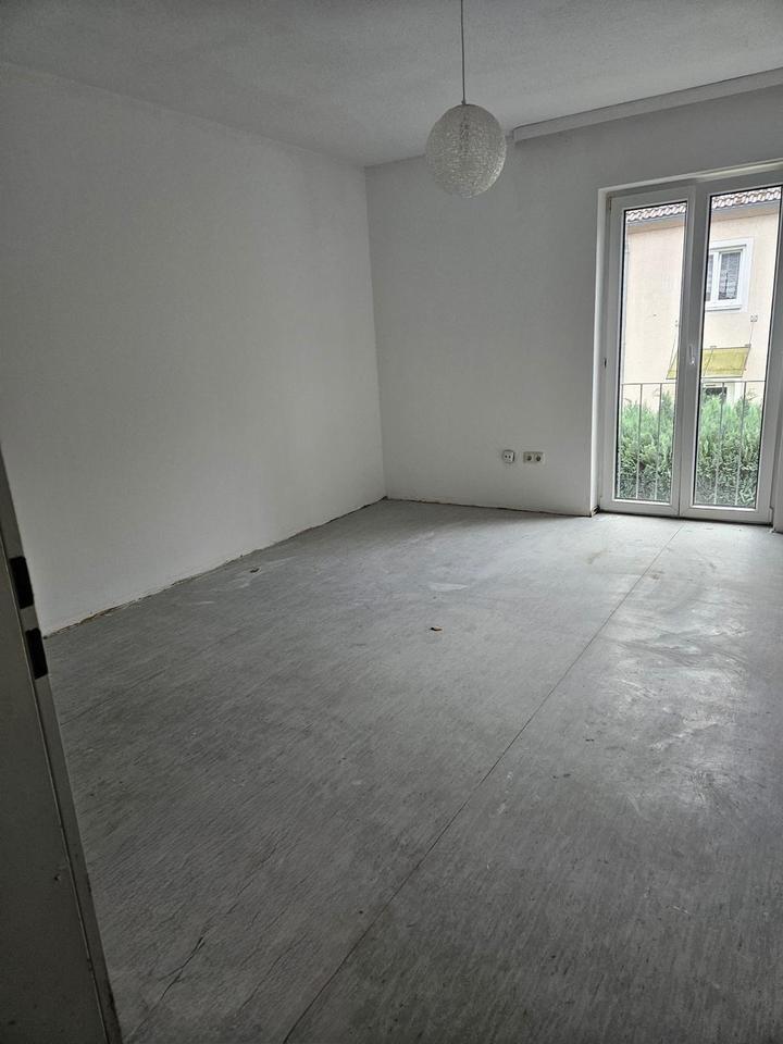 3-Zimmer-Wohnung (1. OG) mit Kamin, Garten - Holenbrunn