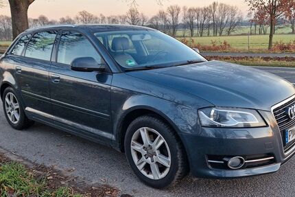Audi A3 216.800 km 5.800 &euro; Zeesen 15711