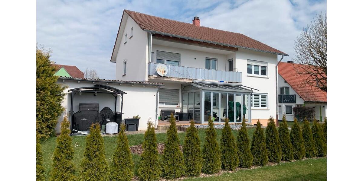 Mehrfamilienhaus, Wohnhaus Zimmern ob Rottweil - 12 Zimmer, 162 m&sup2;, 410.000&euro; | Angebot:27110095