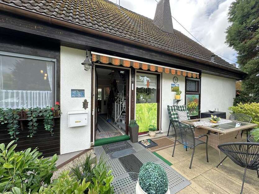 Haus zum Kaufen in Halsenbach 268.000 € 200 m²