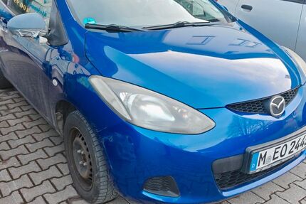 Mazda 2 299.000 km 999 &euro; Unterhaching 82008