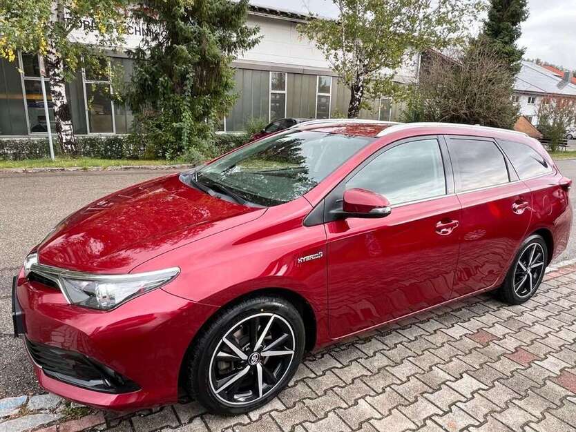 Toyota Auris 75.216 km 16.960 € Dorfen 84405