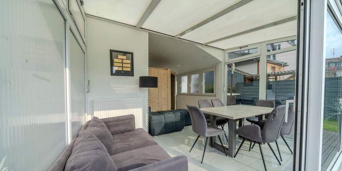 Einfamilienhaus Leichlingen - 8 Zimmer, 176 m&sup2;, 649.000&euro; | Angebot:25669323