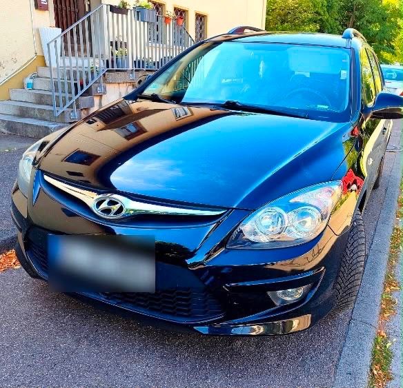 Hyundai i30 197.000 km 3.900 &euro; Bühl 77815