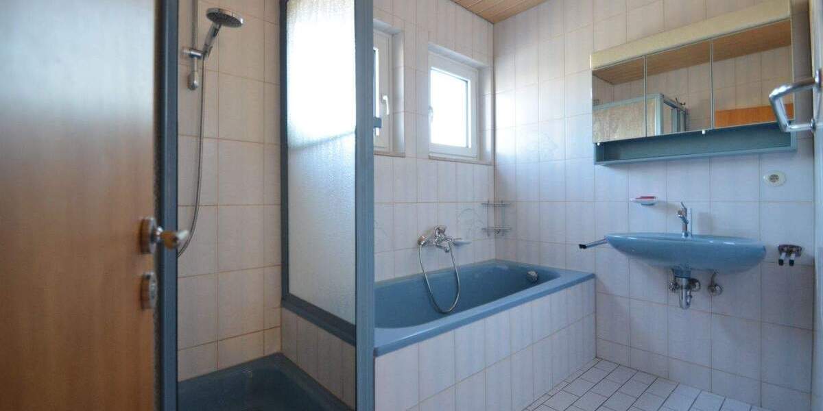 Mehrfamilienhaus, Wohnhaus Rutesheim - 7 Zimmer, 178 m&sup2;, 590.000&euro; | Angebot:25427685