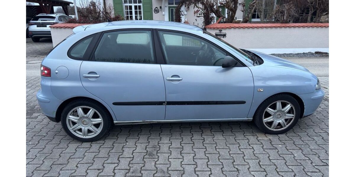 Seat Ibiza 176.500 km 1.390 &euro; Langquaid OT Niederleierndorf 84085