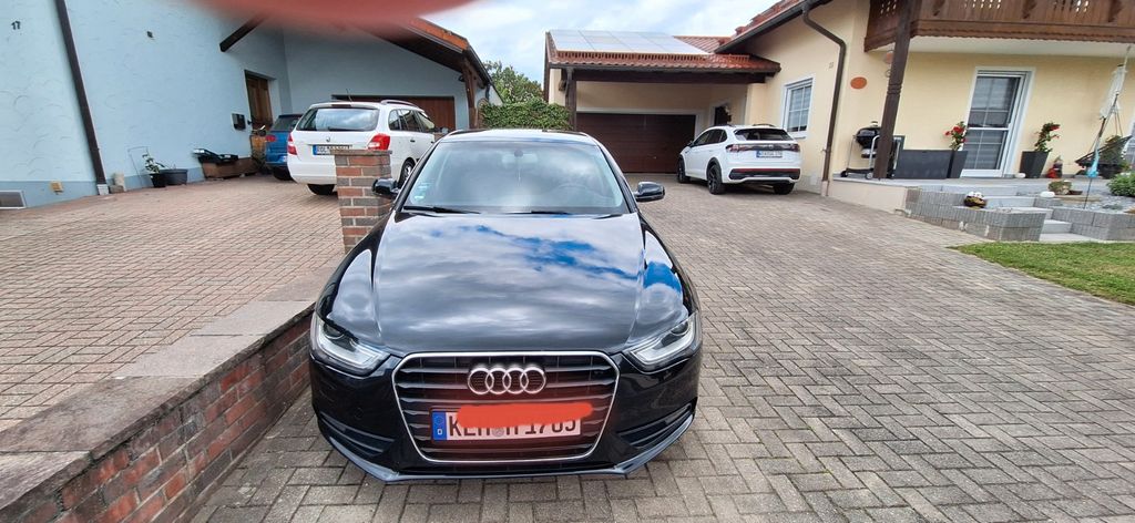 Audi A4 232.500 km 4.950 &euro; LANGQUAID 84085
