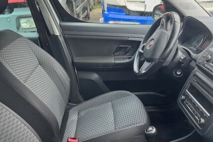 Skoda Roomster 136.000 km 5.800 &euro; Korschenbroich 41352