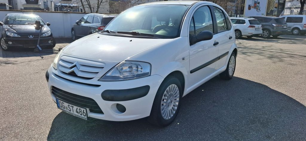 Citroen C3 136.000 km 2.999 &euro; Freiburg 79115