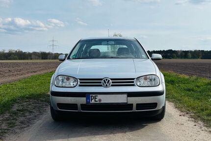 VW Golf 166.000 km 1.290 &euro; Edemissen 31234