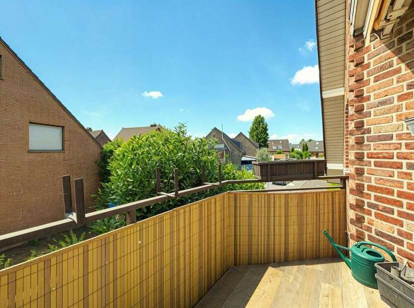Wohnung zum Kaufen in Nettetal 279.000 € 107.83 m²