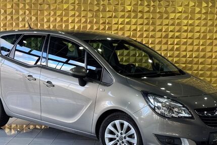 Opel Meriva 148.230 km 6.600 &euro; Eningen unter Achalm 72800
