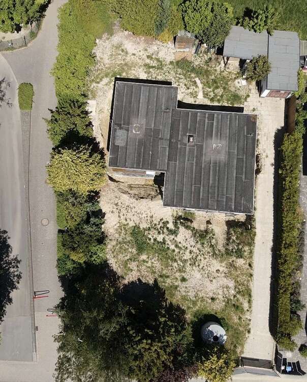 Grundstück zu verkaufen in Neu-Anspach 465.000 € 947 m²
