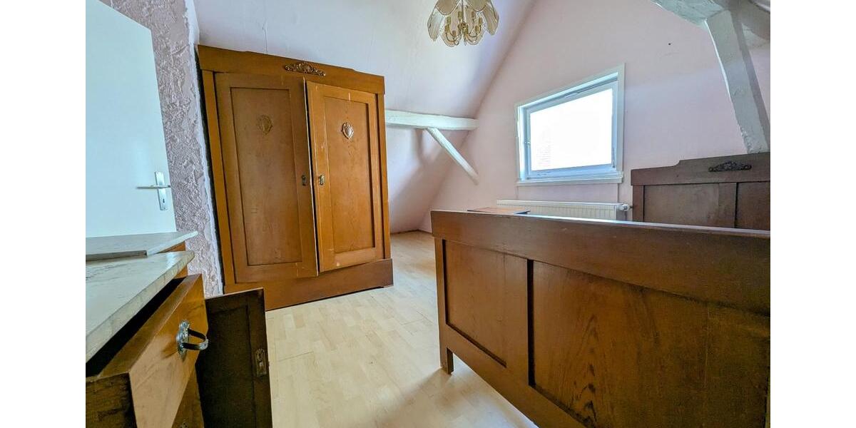 Bauernhaus, Landhaus Ortenberg - 6 Zimmer, 100 m&sup2;, 160.000&euro; | Angebot:26954707