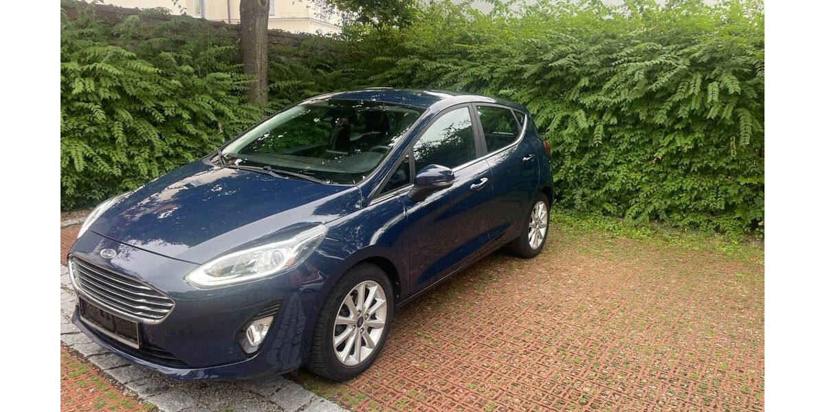 Ford Fiesta 92.600 km 9.600 &euro; Kempten 87435