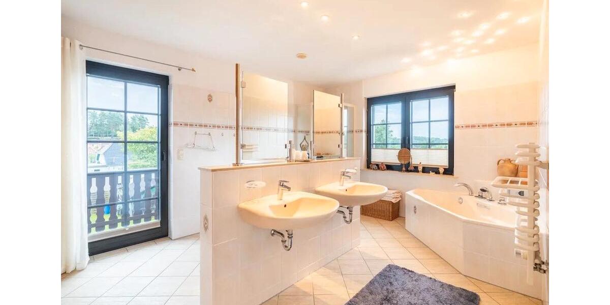 Mehrfamilienhaus, Wohnhaus Benz - 9 Zimmer, 269 m&sup2;, 1.050.000&euro; | Angebot:26806977