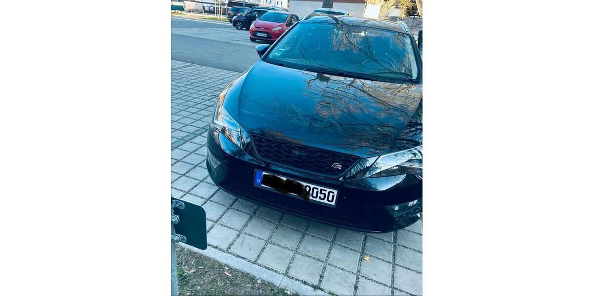 Seat Leon 136.000 km 13.000 &euro; Traunreut 83301