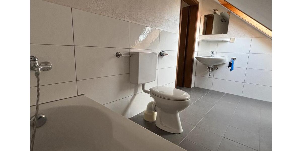Reihenhaus Stetten - 6 Zimmer, 136 m&sup2;, 398.000&euro; | Angebot:26053191