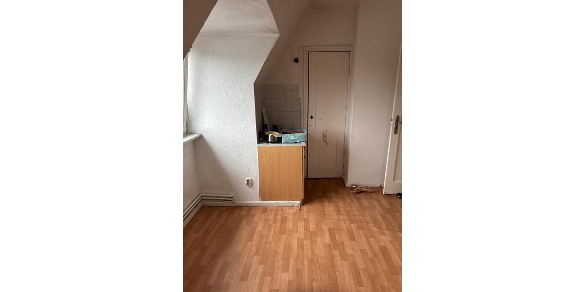 Dachgeschoßwohnung Oldenburg Eversten - 2 Zimmer, 60 m&sup2;, 450&euro; | Angebot:26415882