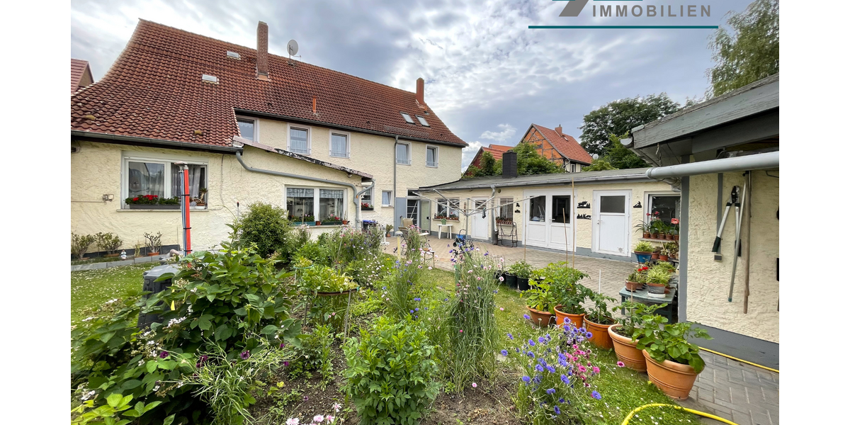 Haus zum Kaufen in Ballenstedt 155.000 € 195 m² 8 zimmer