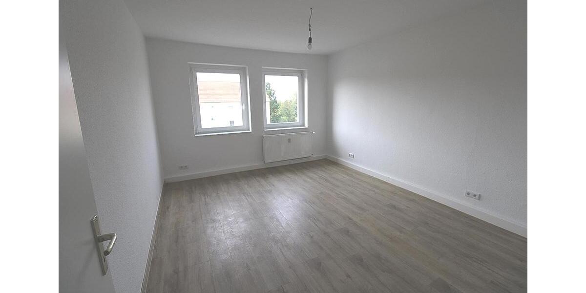 Etagenwohnung Sangerhausen - 3 Zimmer, 61 m&sup2;, 354&euro; | Angebot:26167921